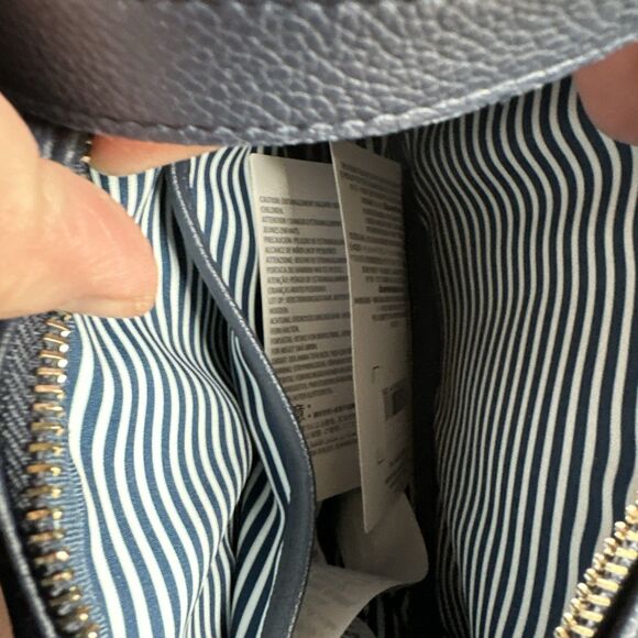 2025 Disney Mickey Mouse Icon Navy Blue Faux Leather Convertible Belt Pack 5x8” - Picture 5 of 6